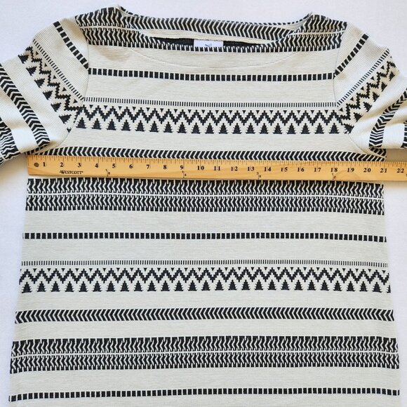 J Jill Black White Textured Knit Boatneck Striped Sweater Fall Cabin Scandi - Picture 8 of 8